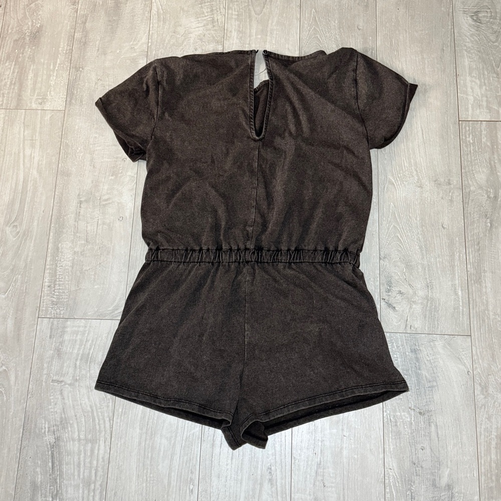 Casual Black Romper with Pocket medium large fit - Picture 8 of 8
